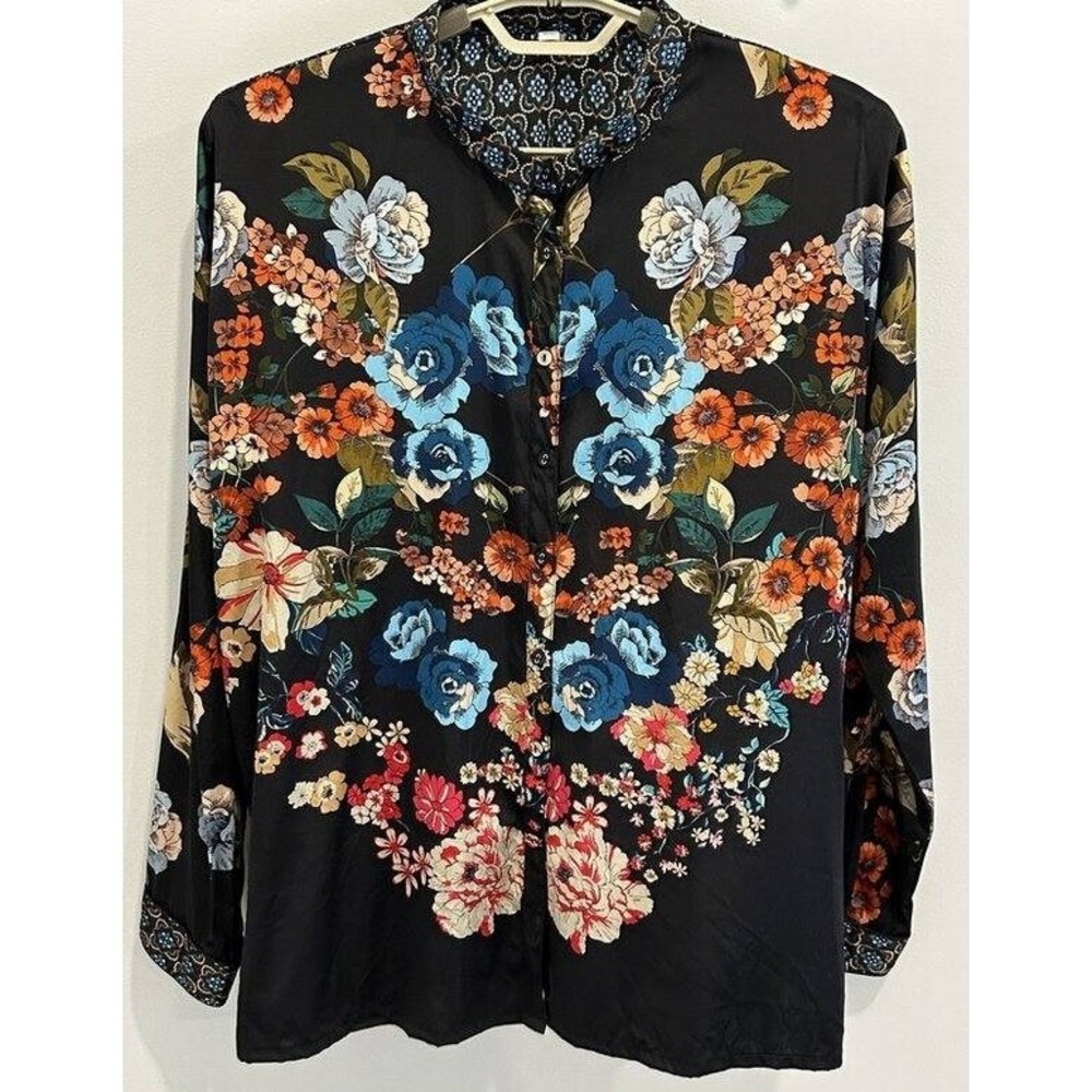 Johnny Was Orla Silk Stretch Black Floral Print Button Down Blouse Size S
